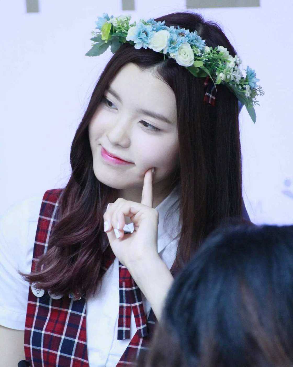 Gugudan soyee Gugudan soyee
