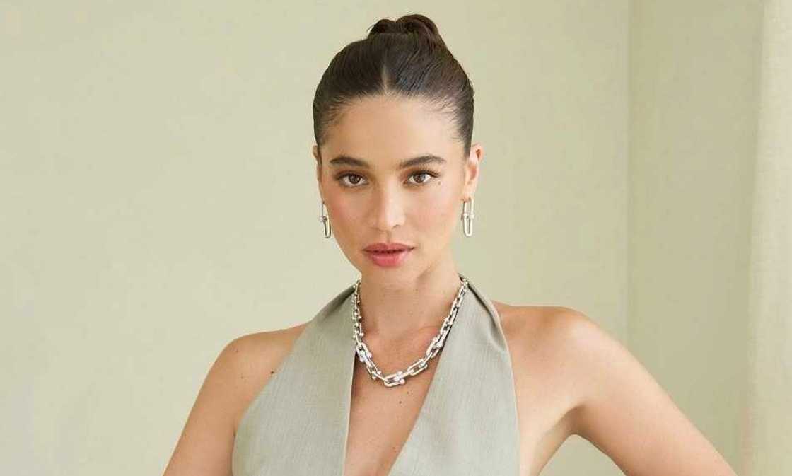 Anne Curtis, may madamdaming pasasalamat sa isang netizen na may post na nag-viral kamakailan Anne Curtis, may madamdaming pasasalamat sa isang netizen na may post na nag-viral kamakailan