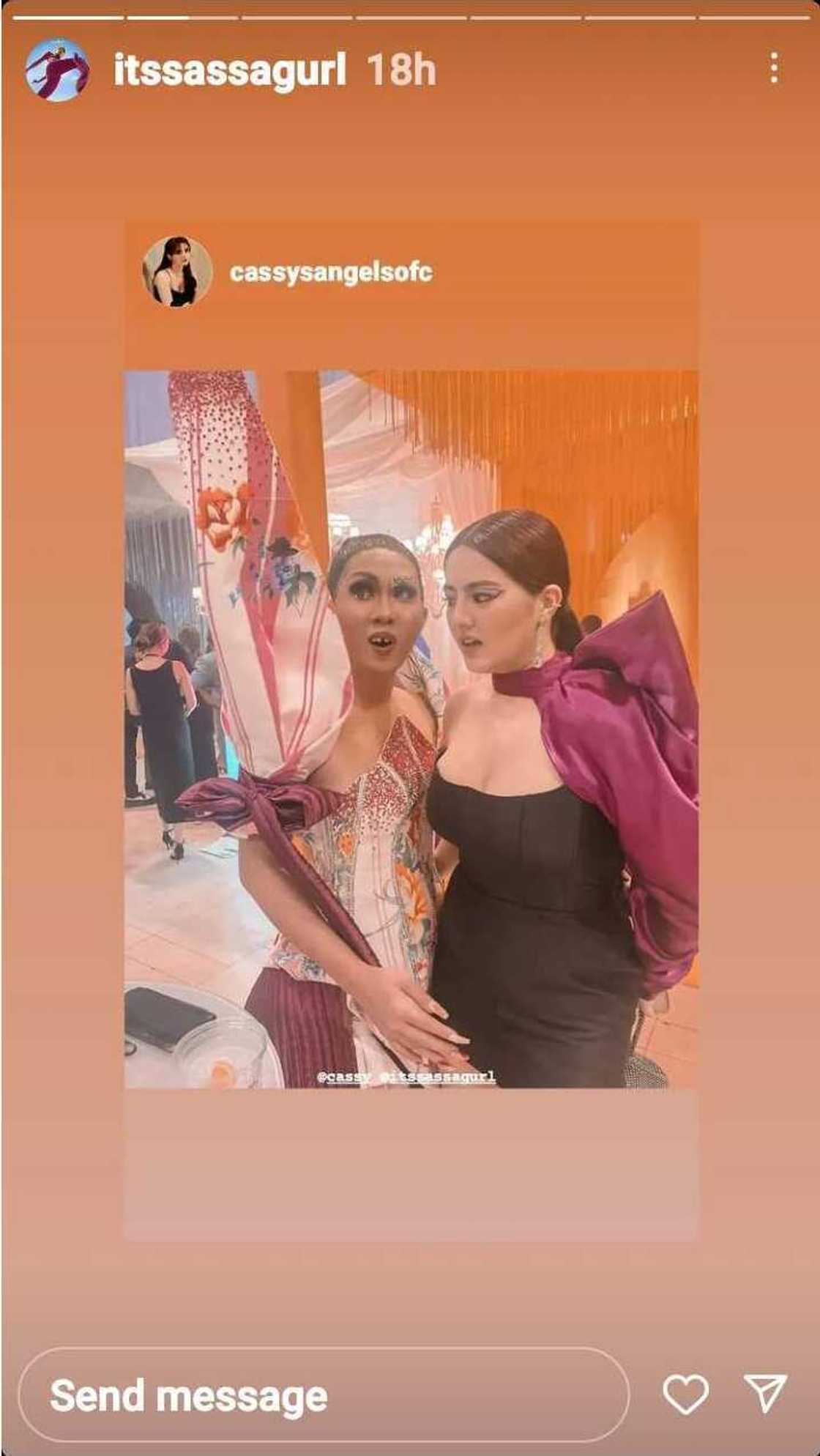 Suot ni TikTok star Sassa Gurl sa Preview Ball 2022, agaw-pansin Suot ni TikTok star Sassa Gurl sa Preview Ball 2022, agaw-pansin