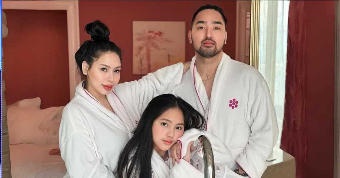 Vince Flores, binilihan ng sapatos si Tyronia: "Kahit wala akong karapatan sa'yo bibilhan kita" Vince Flores, binilihan ng sapatos si Tyronia: "Kahit wala akong karapatan sa'yo bibilhan kita"