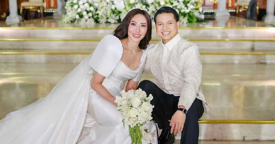 Kasal ni Brian Llamanzares at Margie Gutierrez, pinagsama ang mga malalaking pangalan Kasal ni Brian Llamanzares at Margie Gutierrez, pinagsama ang mga malalaking pangalan