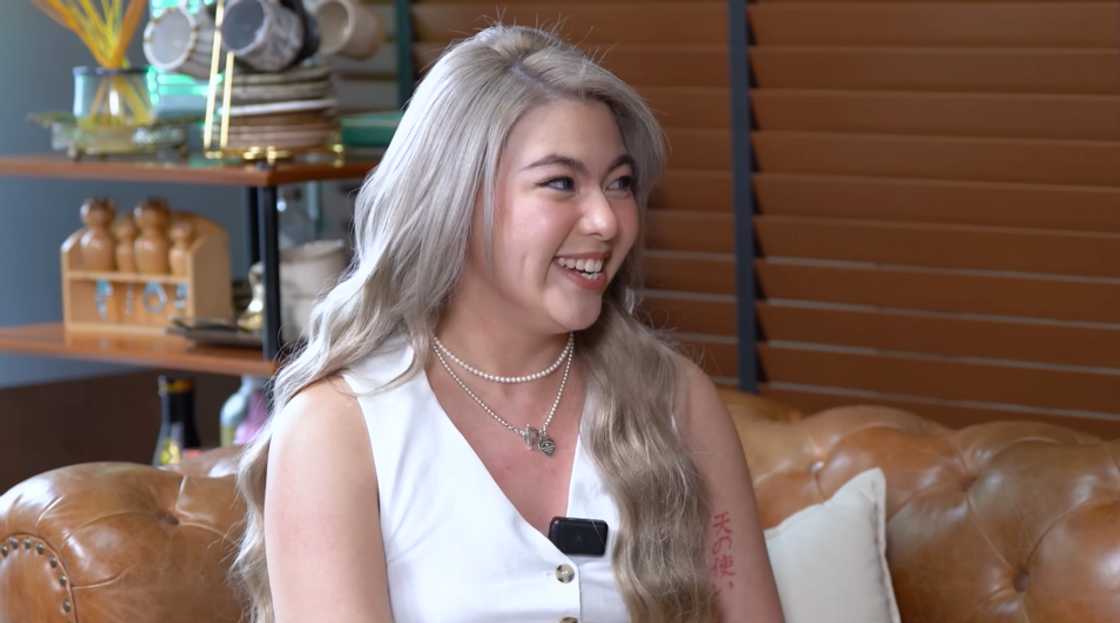 Chloe San Jose, nakapanayam ni Luis Manzano sa kanyang YouTube channel Chloe San Jose, nakapanayam ni Luis Manzano sa kanyang YouTube channel