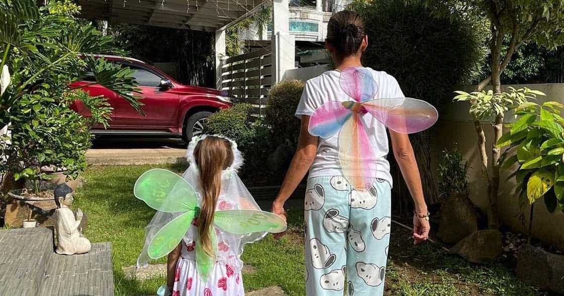 Pokwang, sinagot ang netizen na nagsabing baka naghihintay siya ng proposal ni Lee: “Ngek” Pokwang, sinagot ang netizen na nagsabing baka naghihintay siya ng proposal ni Lee: “Ngek”