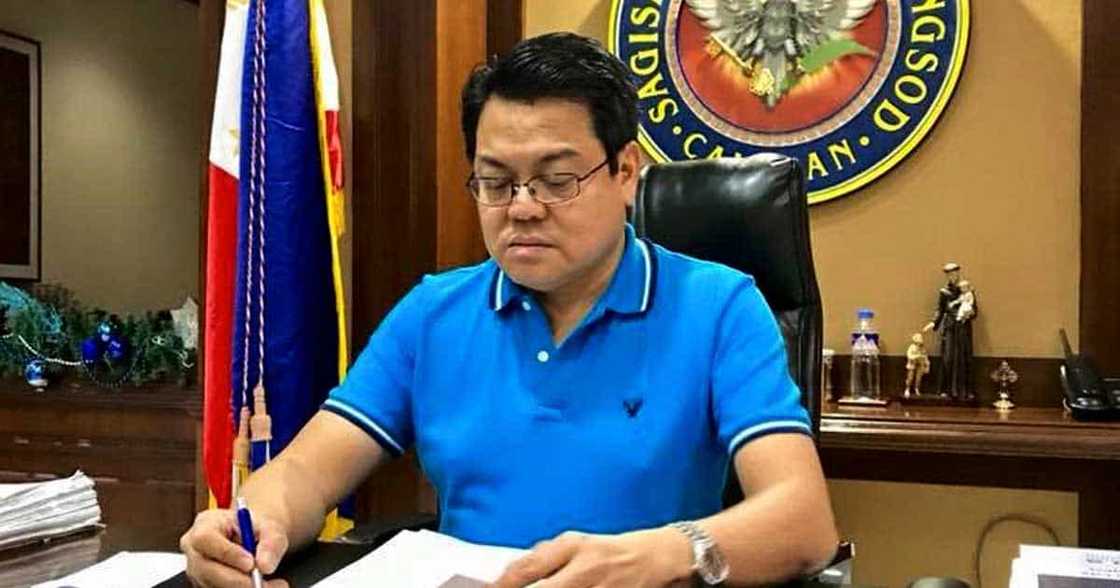 Calapan City Mayor says PNP Chief Debold Sinas displayed reckless behavior; must be held responsible Calapan City Mayor says PNP Chief Debold Sinas displayed reckless behavior; must be held responsible
