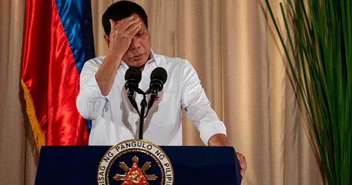 President Duterte, binanatan si Sen. Manny Pacquiao at dating Senador Trillanes: “They want to hold power” President Duterte, binanatan si Sen. Manny Pacquiao at dating Senador Trillanes: “They want to hold power”