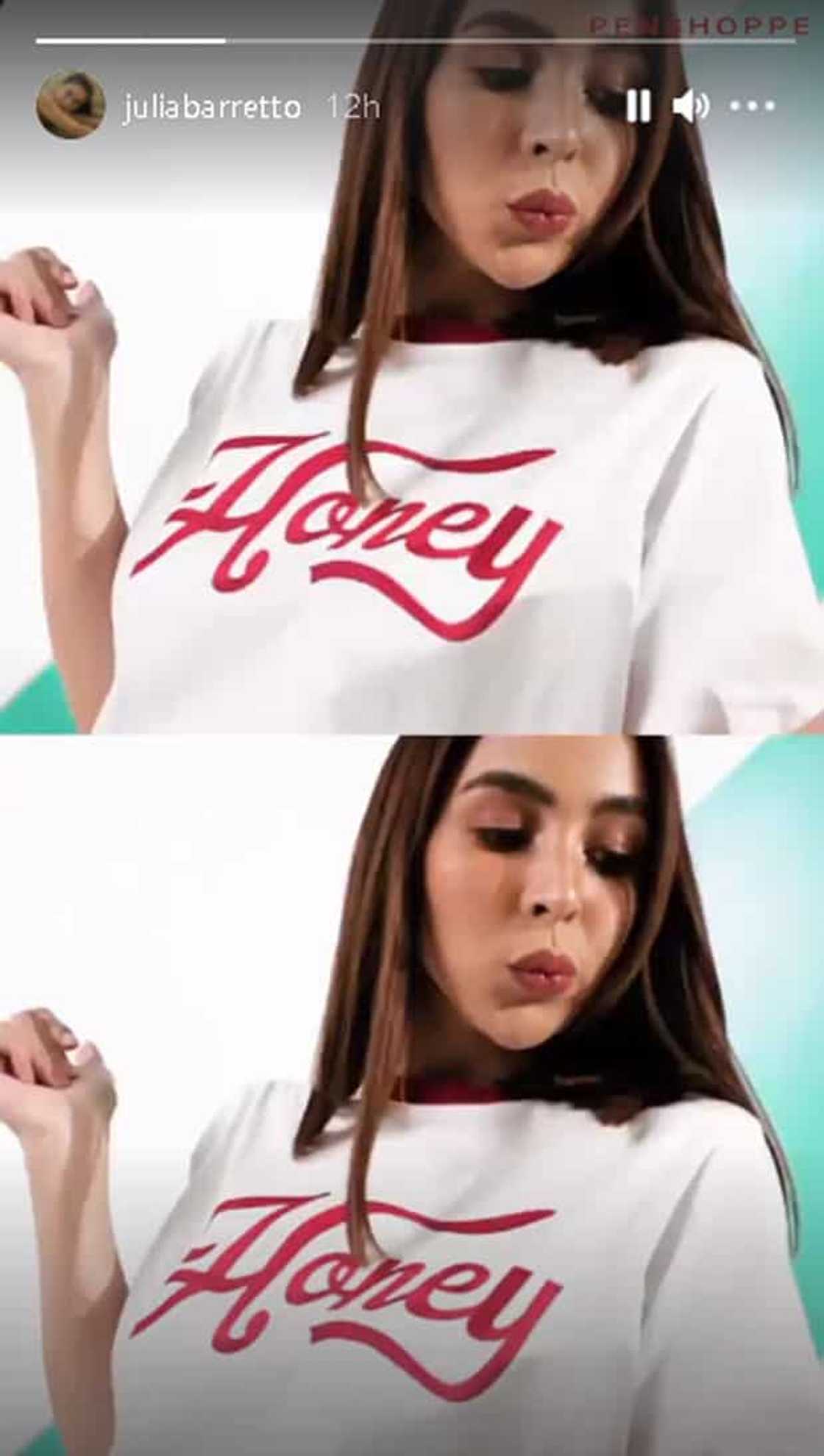 Bagong video ni Julia Barretto suot ang malaking oversized "Honey" shirt, viral na Bagong video ni Julia Barretto suot ang malaking oversized "Honey" shirt, viral na