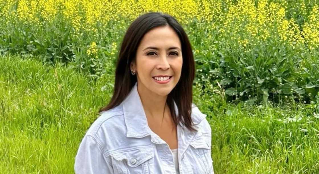 Rachel Alejandro, emosyonal sa pag-alala sa yumaong amang si Hajji Alejandro Rachel Alejandro, emosyonal sa pag-alala sa yumaong amang si Hajji Alejandro