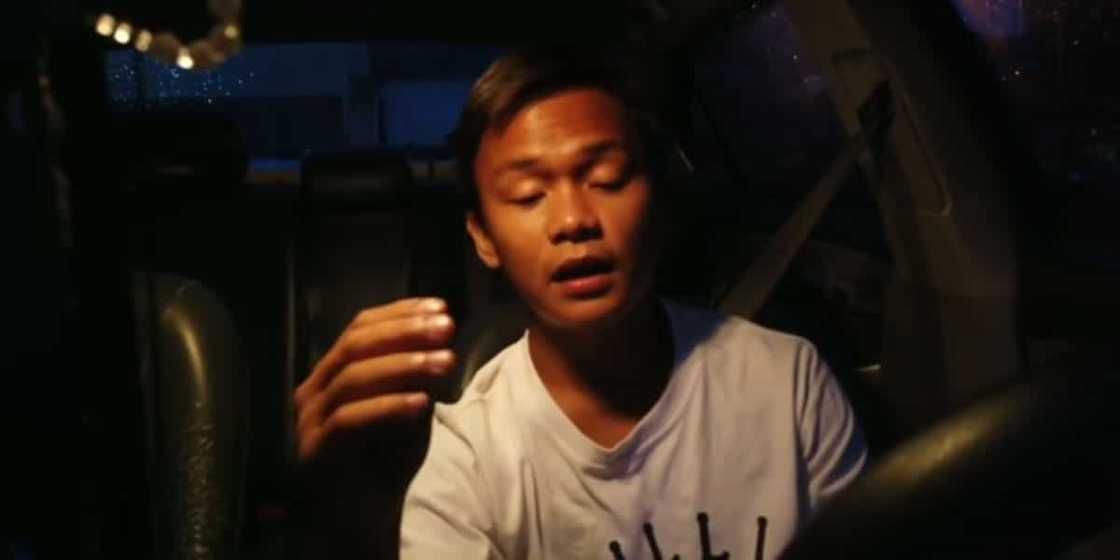Ruru Madrid gives Buboy Villar P150,000 as "financial aid" for his inaanak Ruru Madrid gives Buboy Villar P150,000 as "financial aid" for his inaanak