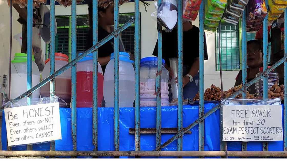Anak, proud sa ina na namigay ng libre meryenda sa mga batang perfect score sa exams Anak, proud sa ina na namigay ng libre meryenda sa mga batang perfect score sa exams