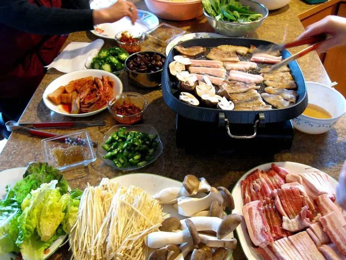 Affordable Korean grill and stove to enjoy samgyupsal at home