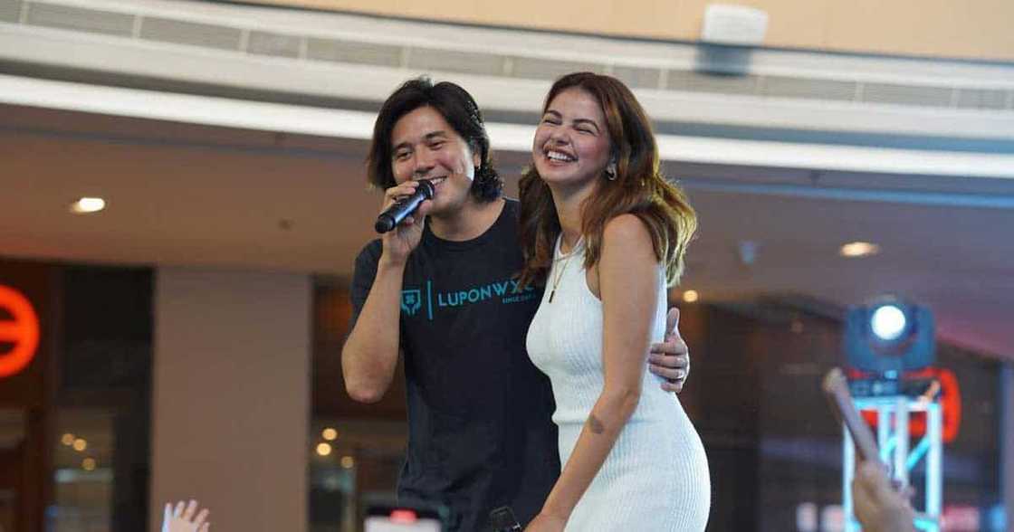 Janine Gutierrez, inaming may tsansa na maging sila ni Paulo Avelino: “Yes” Janine Gutierrez, inaming may tsansa na maging sila ni Paulo Avelino: “Yes”