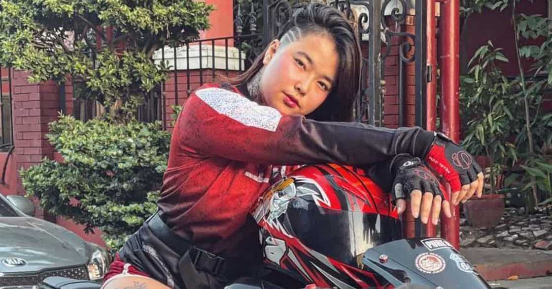 Vanessa Raval sa kanyang ama: "Yung ginawa mo sakin hindi ko matatanggap" Vanessa Raval sa kanyang ama: "Yung ginawa mo sakin hindi ko matatanggap"