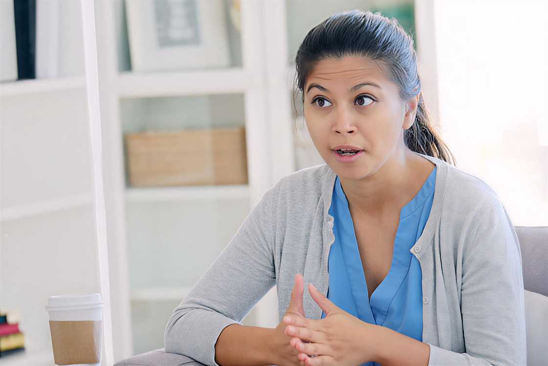 A vulnerable therapy patient talks A vulnerable therapy patient talks