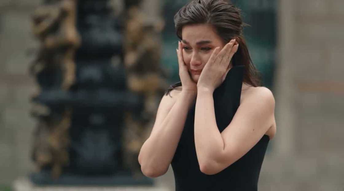 Netizens, naantig sa official proposal video nina Bea Alonzo, Dominic Roque Netizens, naantig sa official proposal video nina Bea Alonzo, Dominic Roque
