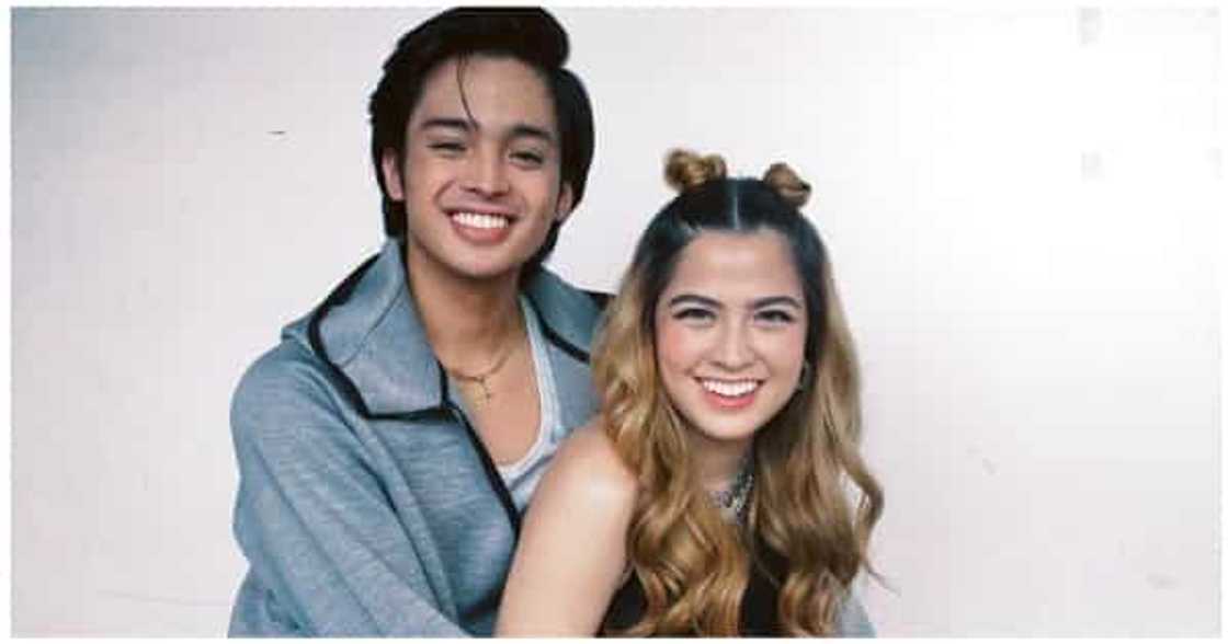 Alexa Ilacad at KD Estrada, pinakilig ang KDLex fans sa kanilang "Jowa Challenge" Alexa Ilacad at KD Estrada, pinakilig ang KDLex fans sa kanilang "Jowa Challenge"