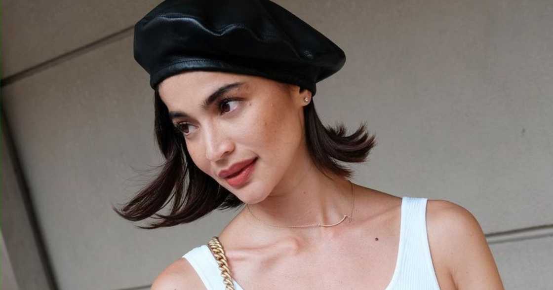 Anne Curtis engages with fan over mental health themes in her new series Anne Curtis engages with fan over mental health themes in her new series