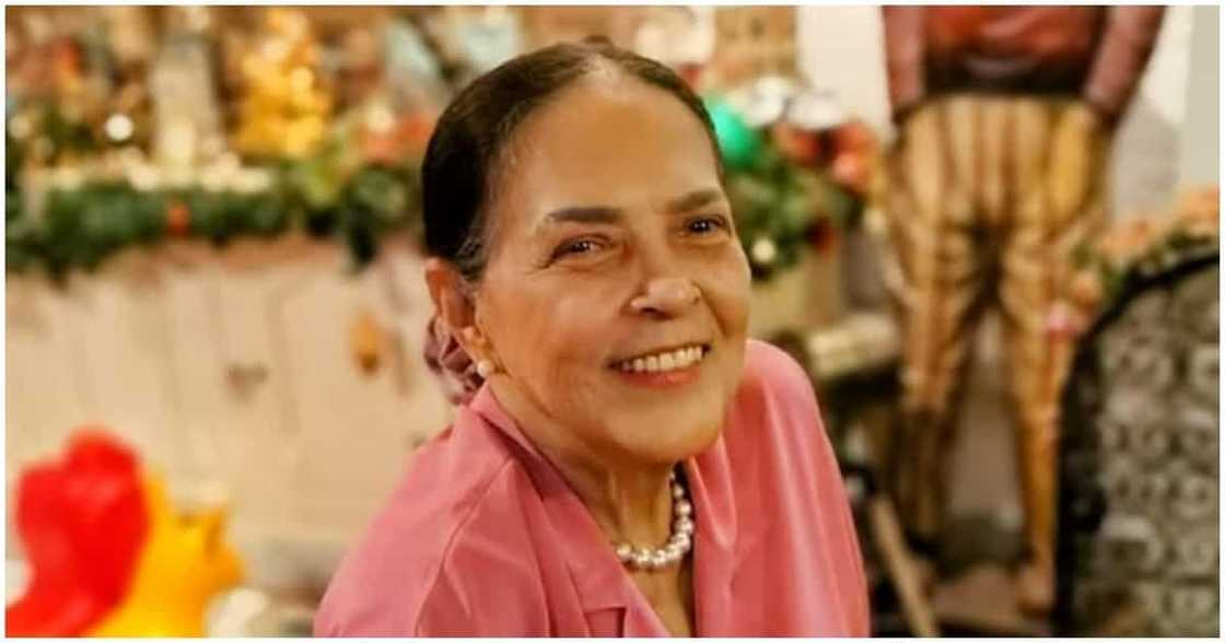 Gina Pareño, nilinaw ang pag-amin sa pagiging LGBT; "I’m all woman! Hello!" Gina Pareño, nilinaw ang pag-amin sa pagiging LGBT; "I’m all woman! Hello!"