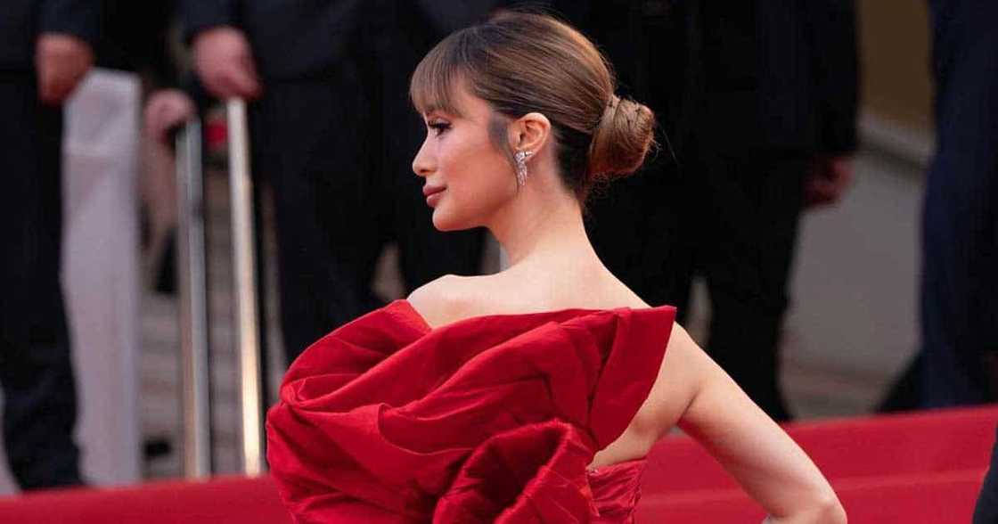 Heart Evangelista, pinost pic ng Chanel tissue na kanyang ginamit; netizens, nawindang Heart Evangelista, pinost pic ng Chanel tissue na kanyang ginamit; netizens, nawindang