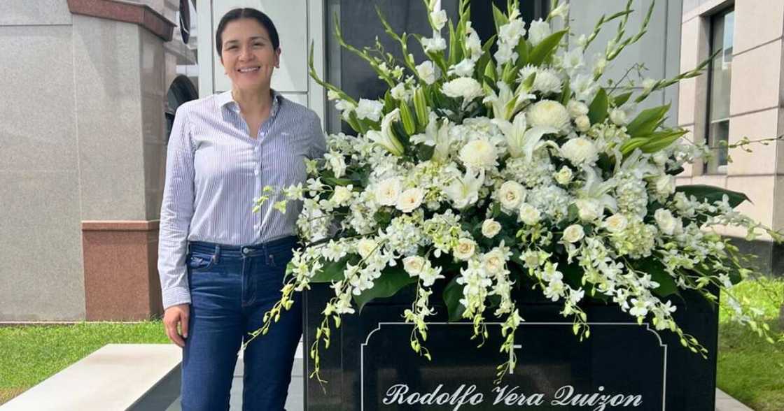 Zsa Zsa Padilla at iba pang celebs, bumisita sa puntod ni Dolphy nitong death anniversary niya Zsa Zsa Padilla at iba pang celebs, bumisita sa puntod ni Dolphy nitong death anniversary niya