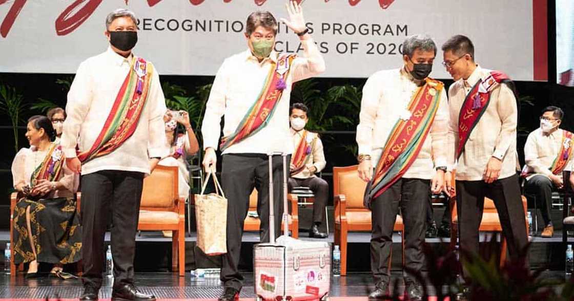 Kiko Pangilinan, enjoy sa mga pangkaraniwang gawain sa Korea: “Mga lakad na ganito na hindi nagagawa namin” Kiko Pangilinan, enjoy sa mga pangkaraniwang gawain sa Korea: “Mga lakad na ganito na hindi nagagawa namin”