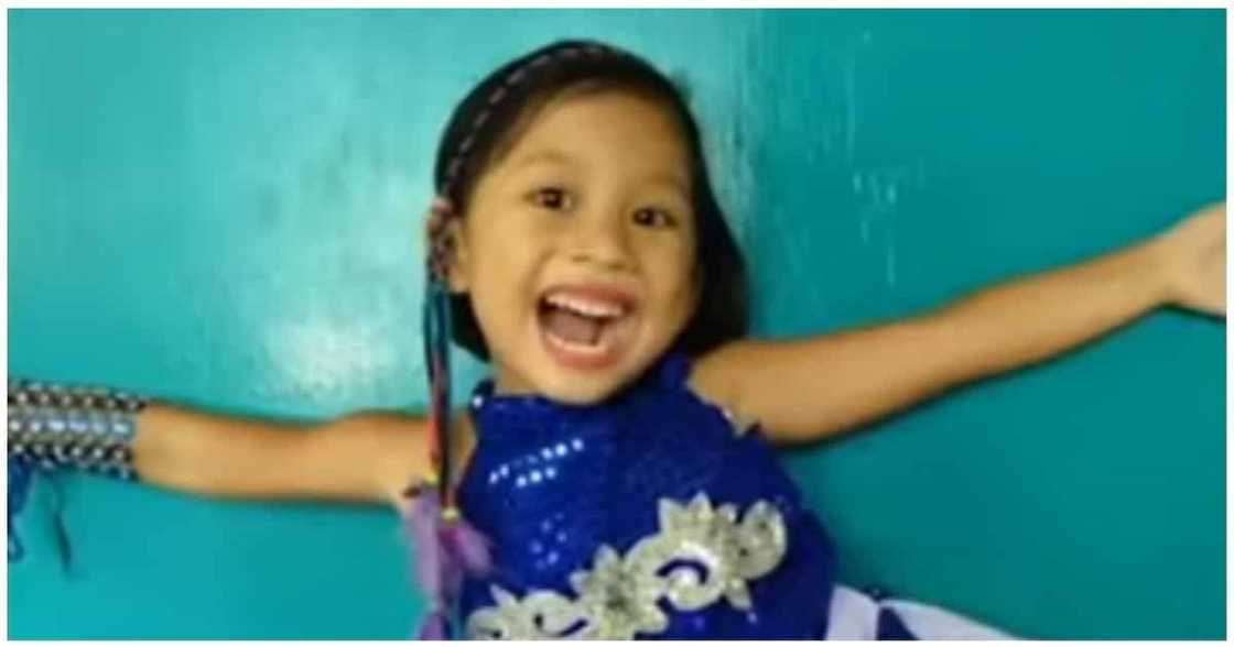 5-anyos, napapasayaw pa rin 'pag nakaririnig ng TikTok dance kahit tulog 5-anyos, napapasayaw pa rin 'pag nakaririnig ng TikTok dance kahit tulog