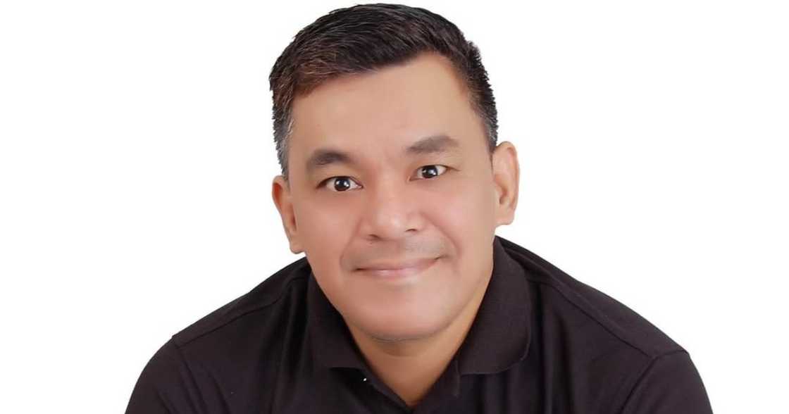 Dennis Padilla, nanawagang huwag i-bash ang kapatid na si Gene Padilla Dennis Padilla, nanawagang huwag i-bash ang kapatid na si Gene Padilla