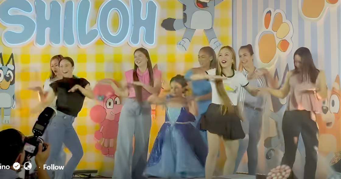 Shiloh with Sexbomb Girls