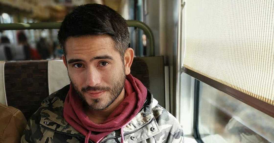Gerald Anderson, nagpahiwatig sa Instagram sa gitna ng “isaw” issue ni Julia Barretto: “Believe in yourself” Gerald Anderson, nagpahiwatig sa Instagram sa gitna ng “isaw” issue ni Julia Barretto: “Believe in yourself”