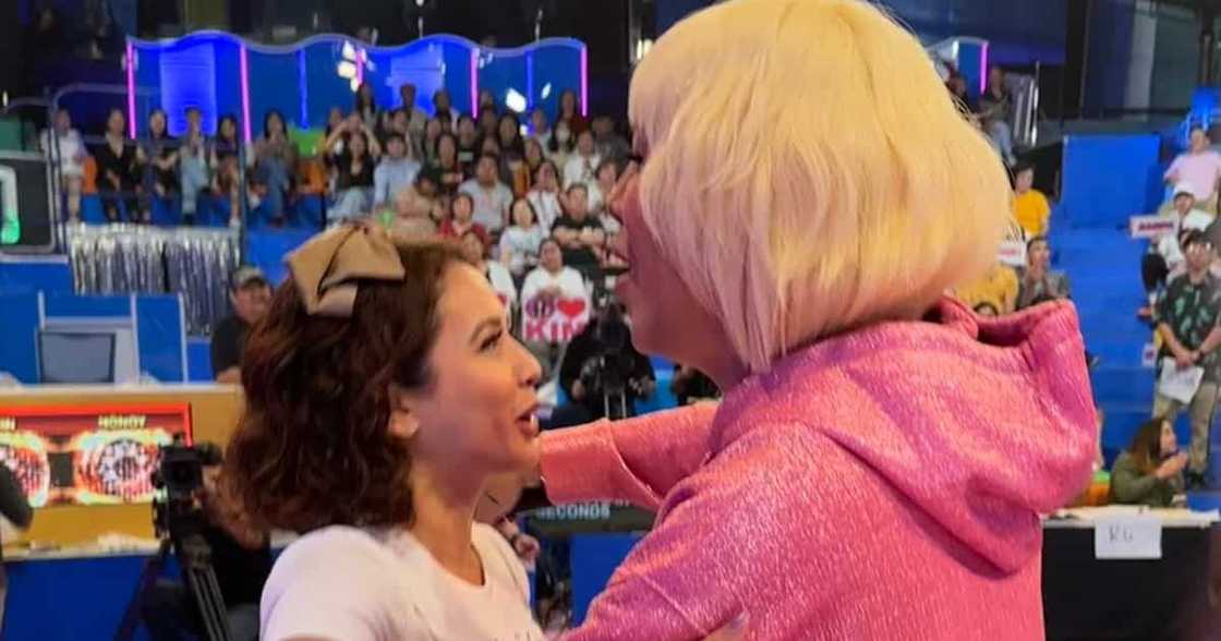 Karylle, sweet na mensahe niya kay Vice Ganda, ikinaantig ng puso ng netizens Karylle, sweet na mensahe niya kay Vice Ganda, ikinaantig ng puso ng netizens