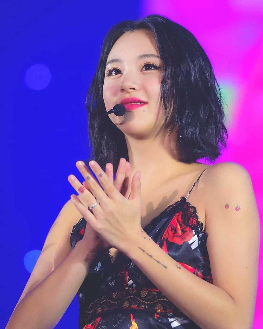 chaeyoung tattoo chaeyoung tattoo