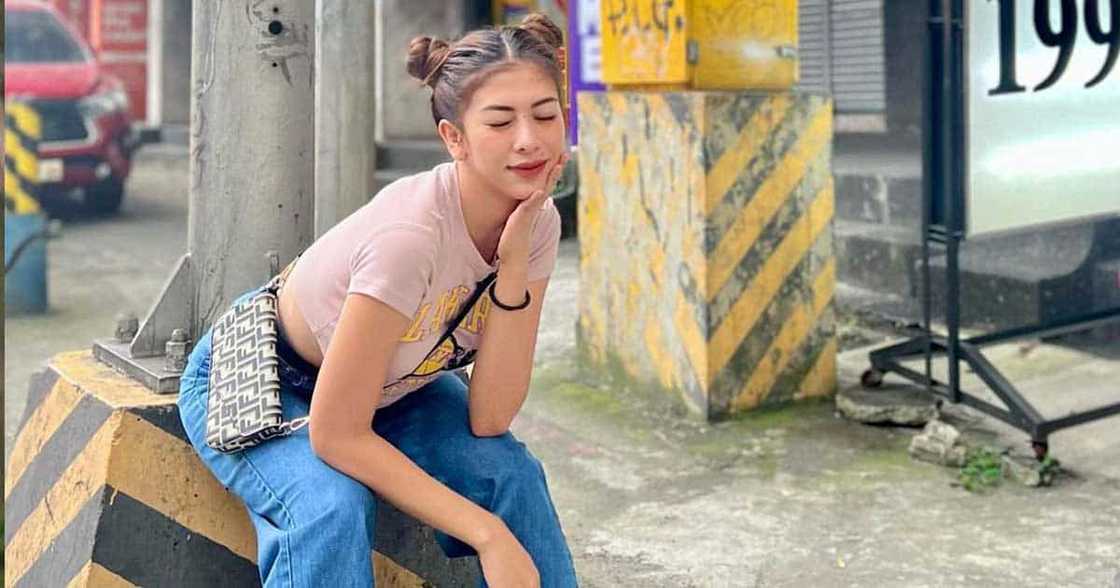 Video ni Herlene Budol kung saan makikitang tinakpan niya ang kili-kili nung nag-selfie sa parada, viral Video ni Herlene Budol kung saan makikitang tinakpan niya ang kili-kili nung nag-selfie sa parada, viral