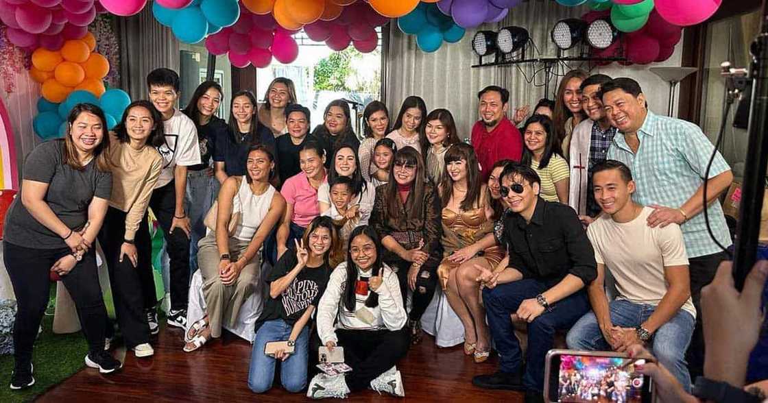 Claudine Barretto, ipinahayag pagkagalak niya sa pagkikita nilang muli ni Dennis Padilla: “We missed you” Claudine Barretto, ipinahayag pagkagalak niya sa pagkikita nilang muli ni Dennis Padilla: “We missed you”