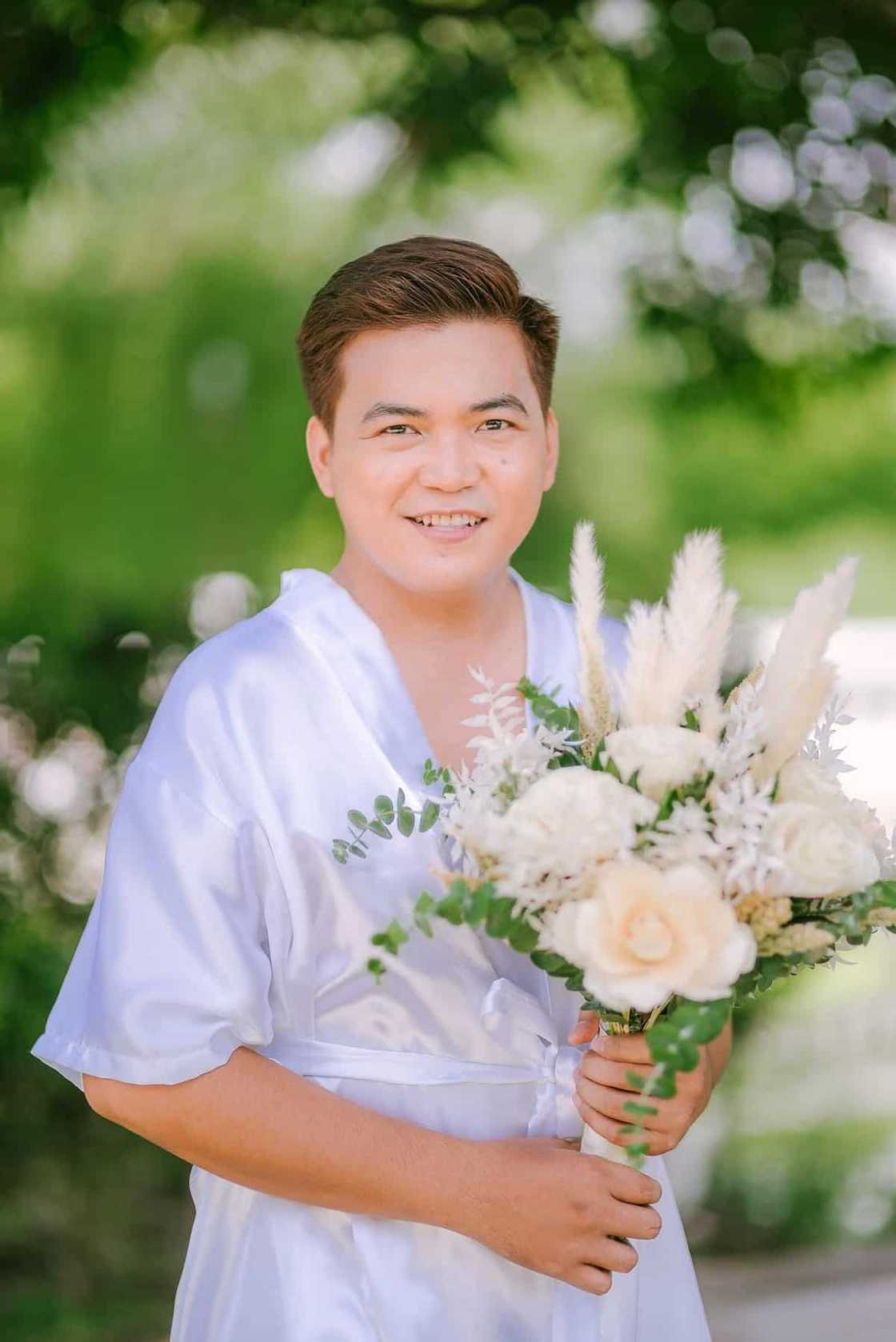Kwento ng isang netizen na may asawang pinangarap maging bride, viral na Kwento ng isang netizen na may asawang pinangarap maging bride, viral na
