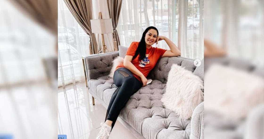 Ruffa Gutierrez, hindi nakailag sa tanong kung sino kina John Lloyd Cruz at Jordan Mouyal ang minahal niya Ruffa Gutierrez, hindi nakailag sa tanong kung sino kina John Lloyd Cruz at Jordan Mouyal ang minahal niya