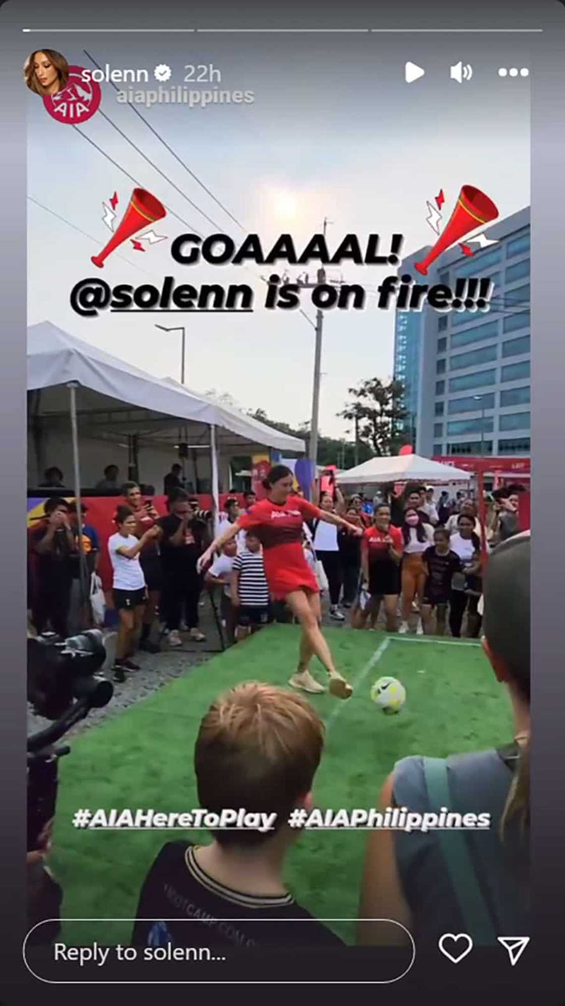 Solenn Heussaff, napalundag at hiyaw sa tuwa nang magka-goal sa sinipang bola: “Solenn is on fire”