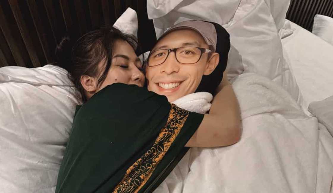 Alex Gonzaga sa asawa: "Kahit magkahiwalay tonight… tabi parin tayo matulog"