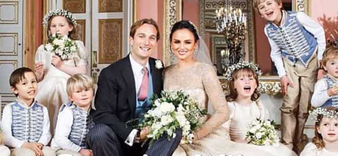 Tunay na mga kabogera! Most expensive wedding gowns worn by 'yayamanin' celebs in PH history Tunay na mga kabogera! Most expensive wedding gowns worn by 'yayamanin' celebs in PH history