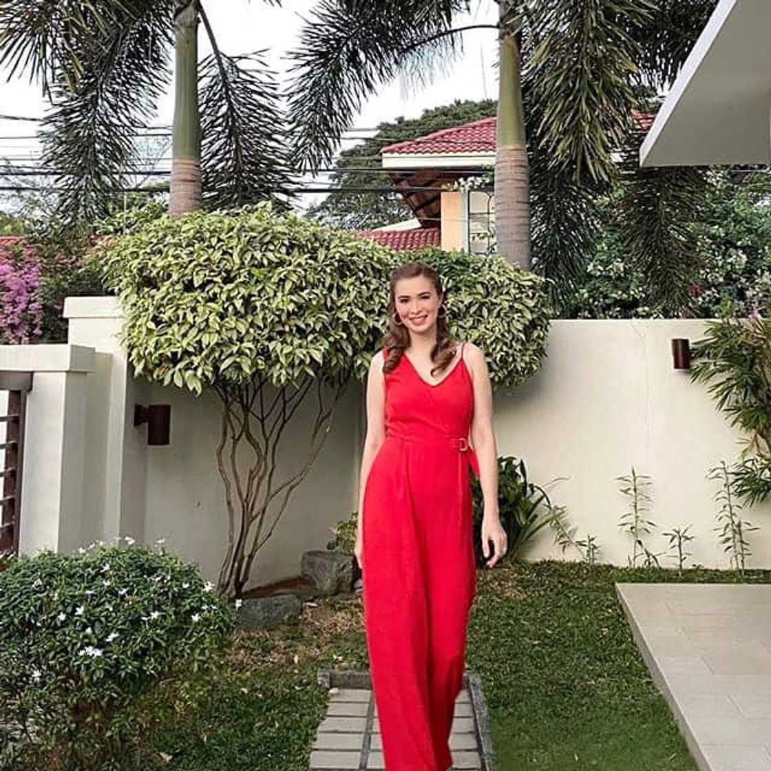 Sunshine Cruz house Sunshine Cruz house
