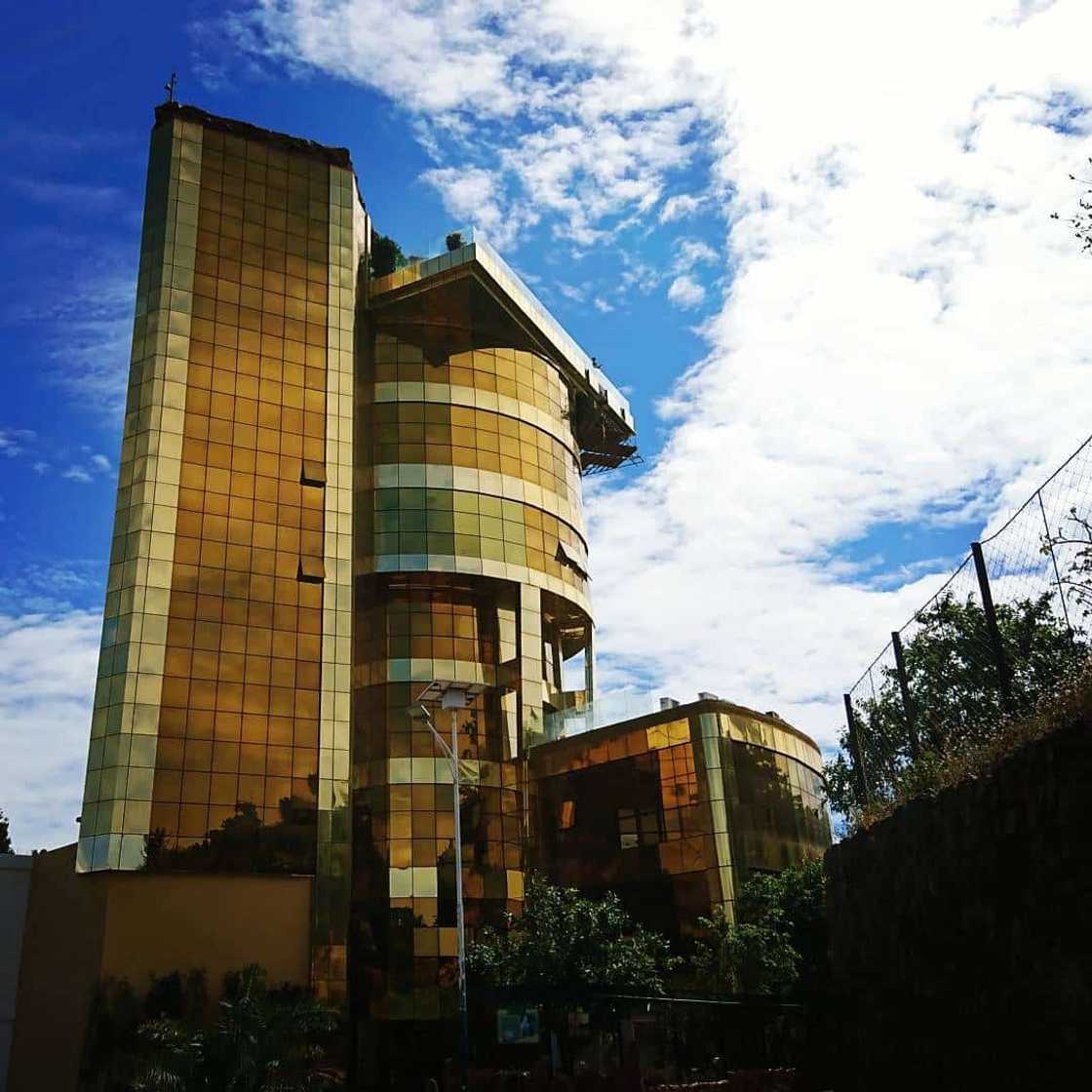 Chavit Singson house Chavit Singson house