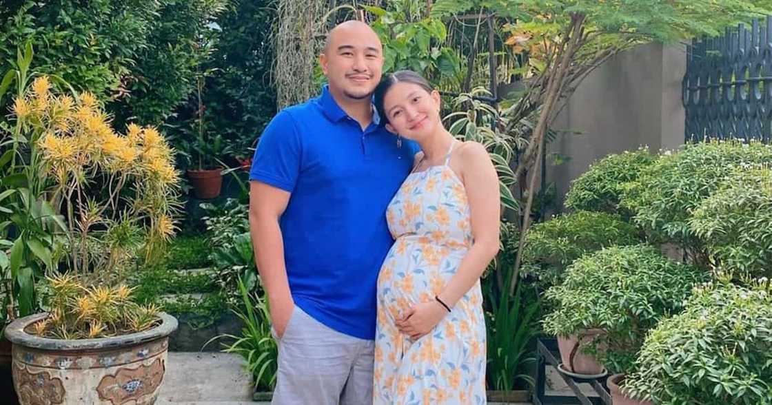 Anak ni Sheena Halili, naka-hang out ang kanyang Ninang Jennylyn Mercado at Ninong Dennis Trillo Anak ni Sheena Halili, naka-hang out ang kanyang Ninang Jennylyn Mercado at Ninong Dennis Trillo