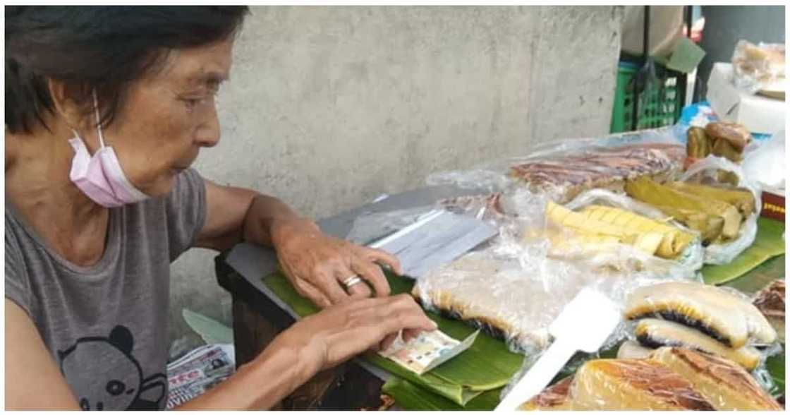 Lola na naglalako ng kakain, labis na nanlumo nang mabayaran ng pekeng pera Lola na naglalako ng kakain, labis na nanlumo nang mabayaran ng pekeng pera
