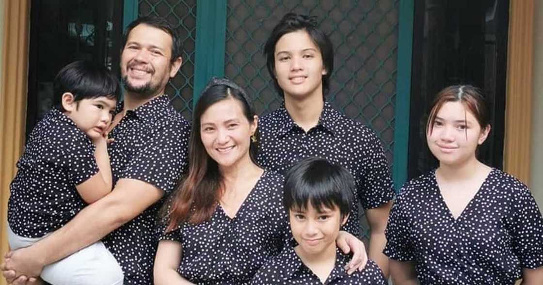 Gladys Reyes laughs off netizen's comment asking if she had a nose job Gladys Reyes laughs off netizen's comment asking if she had a nose job