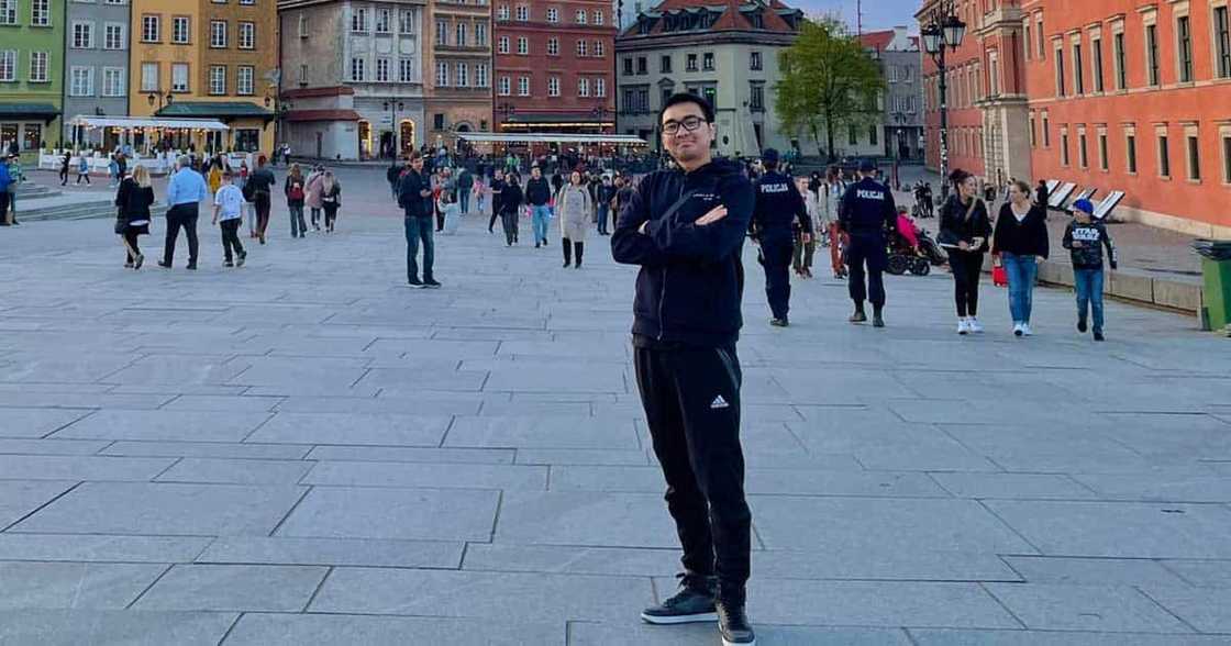 Xian Gaza, sinagot ang isang netizen kung botante siya: “Yes, I'm a registered voter since 2015” Xian Gaza, sinagot ang isang netizen kung botante siya: “Yes, I'm a registered voter since 2015”