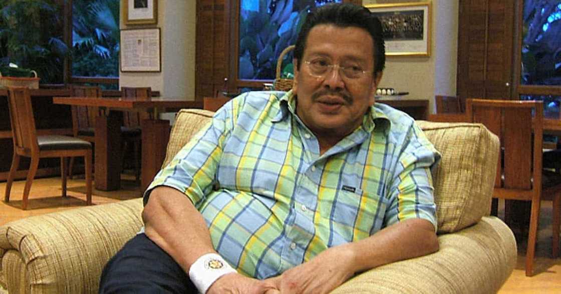 Erap Estrada rushed to hospital, tests positive for COVID-19; sons now asking prayers