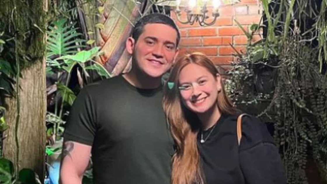 Paolo Contis, sa umano'y kumalat na sweet photos nila ni Arra San Agustin: "It’s an edited video" Paolo Contis, sa umano'y kumalat na sweet photos nila ni Arra San Agustin: "It’s an edited video"