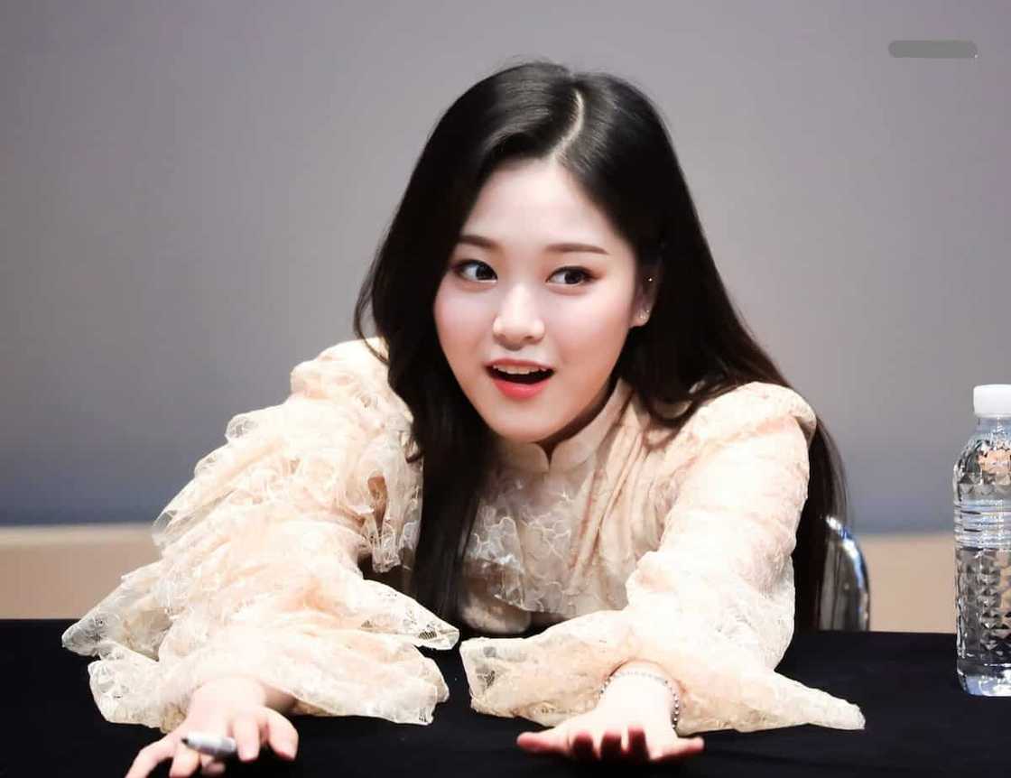 Kim Hyunjin Loona profile Kim Hyunjin Loona profile