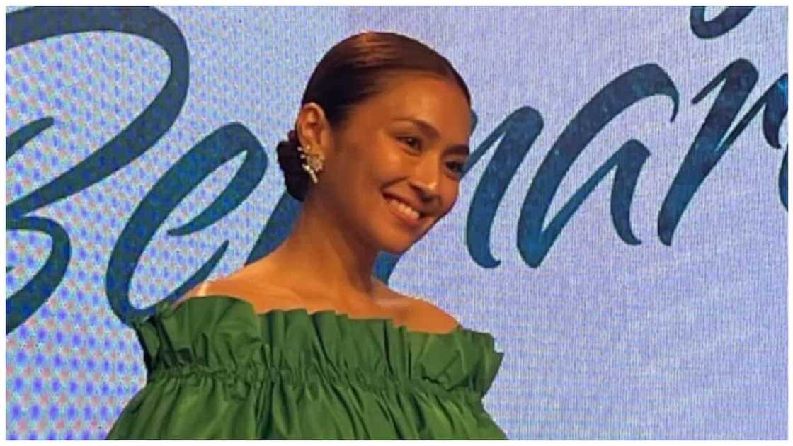 Kathryn, umano'y di muna gagawa ng proyekto kasama si Daniel ayon sa source ni Cristy Fermin Kathryn, umano'y di muna gagawa ng proyekto kasama si Daniel ayon sa source ni Cristy Fermin