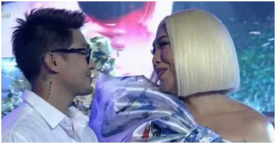 Vice Ganda, 2020 pa nang ma-engage kay Ion Perez subalit piniling ilihim sa publiko Vice Ganda, 2020 pa nang ma-engage kay Ion Perez subalit piniling ilihim sa publiko