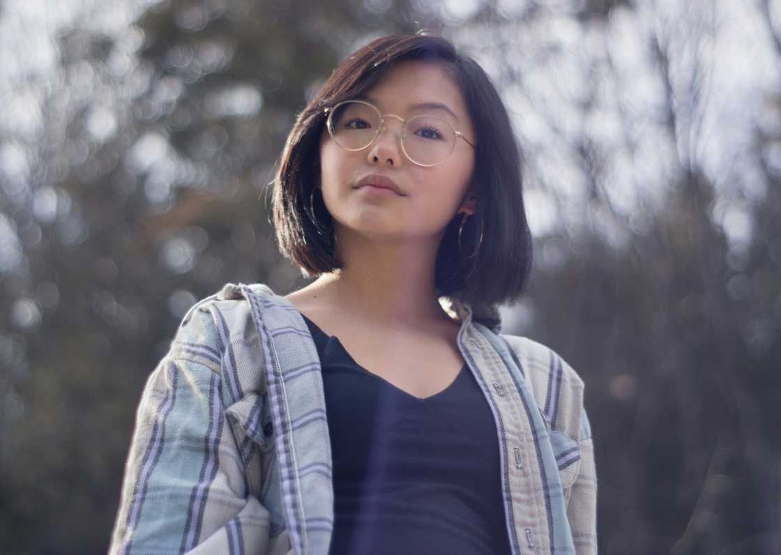 A serious woman A serious woman