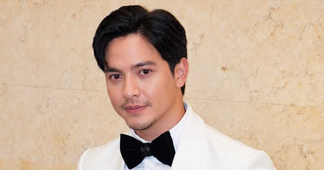 Alden Richards, naging sentimental matapos ang simpleng bonding kasama ang kuya Alden Richards, naging sentimental matapos ang simpleng bonding kasama ang kuya